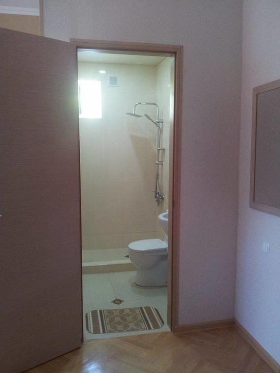 Omsi House Hotel Telavi Ngoại thất bức ảnh