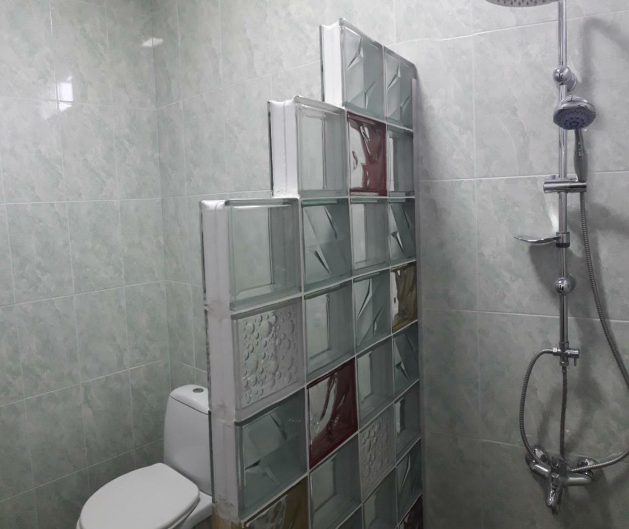 Omsi House Hotel Telavi Ngoại thất bức ảnh