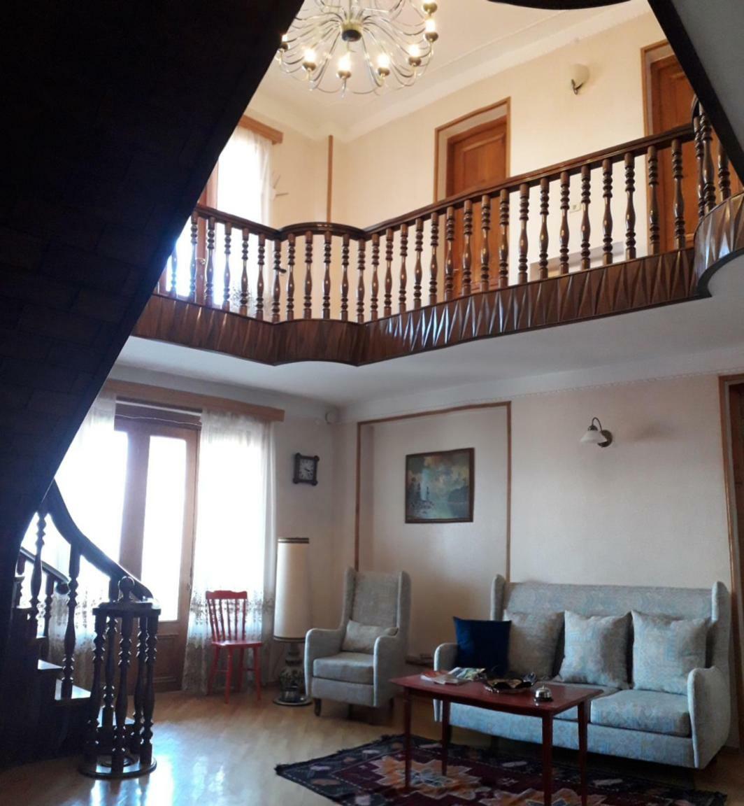 Omsi House Hotel Telavi Ngoại thất bức ảnh